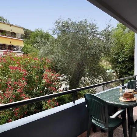Alex Apartman